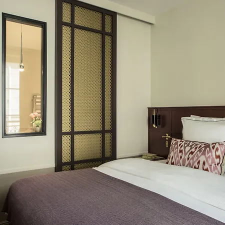 Hotel La Tamise - Esprit De France 4*