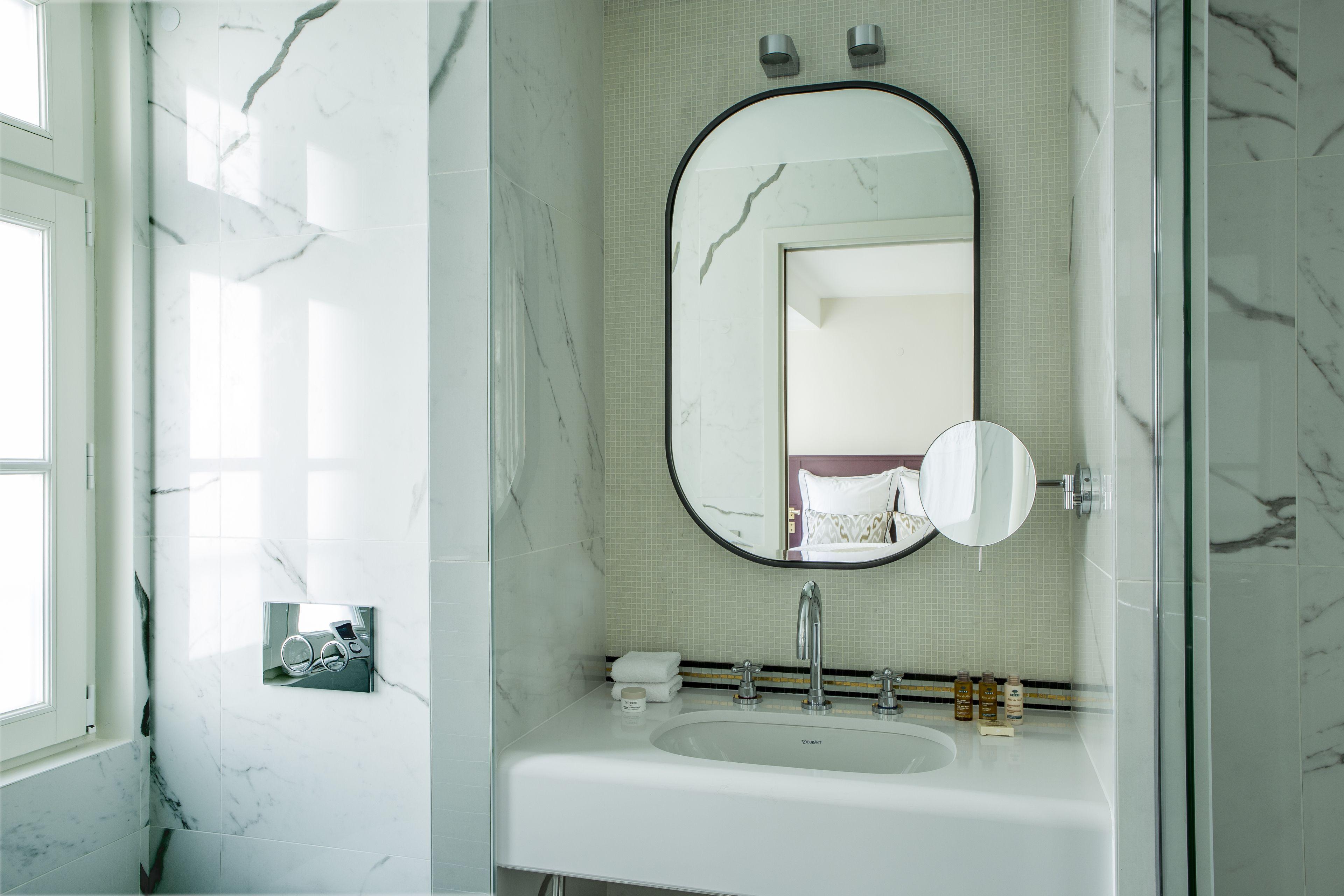 Hotel La Tamise - Esprit De France